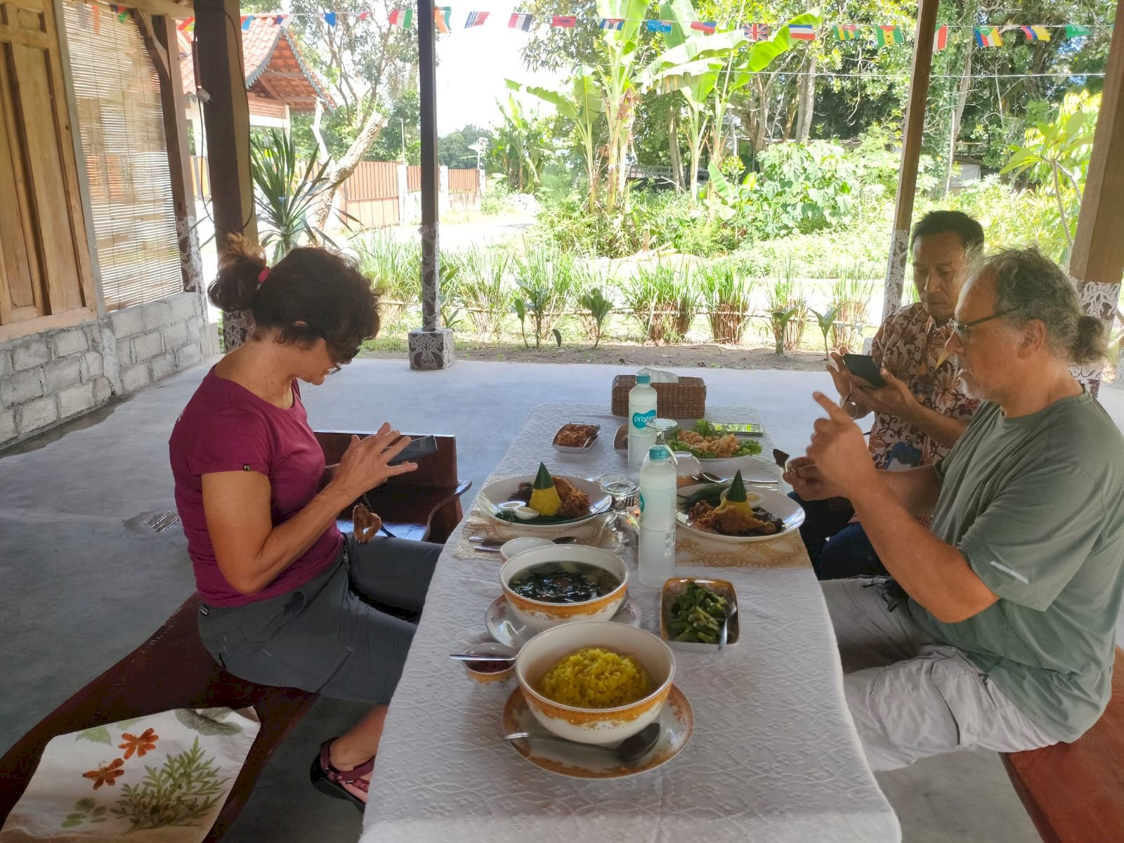 Paket Makan Siang - Kampung Kebaya Kembang